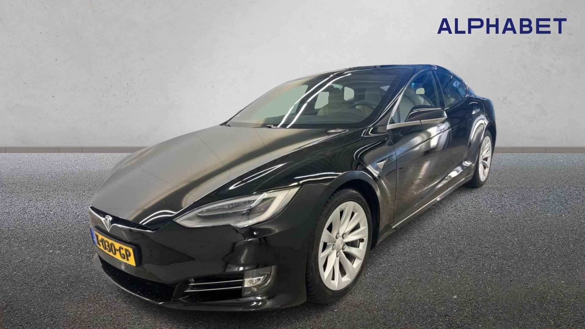 Tesla Model S Long Range 100 kWh - Dual Motor - Electric - Automatic - 422 hp - 181.610 km