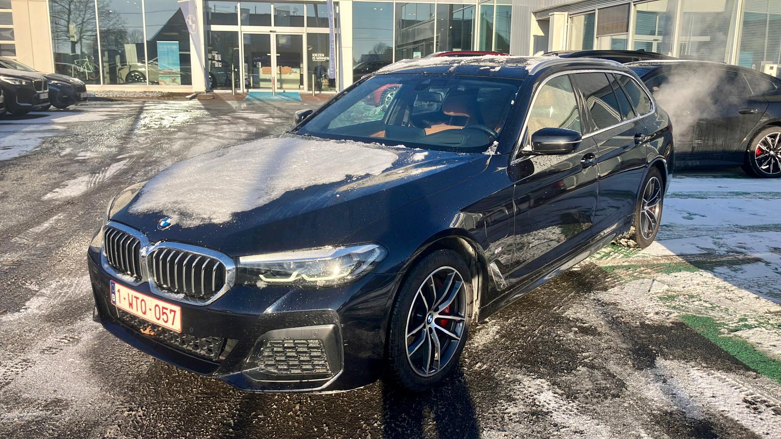 BMW 5 Series Touring 530e M Sport - xDrive - Hybrid - Automatic - 184 hp - 185.480 km