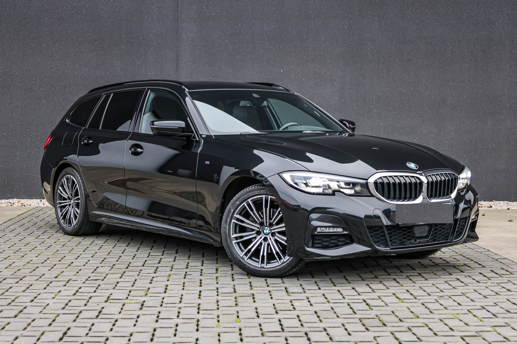 BMW 3 Series Touring 320d M Sport - Diesel - Automatic - 190 hp - 68.732 km M Sport
