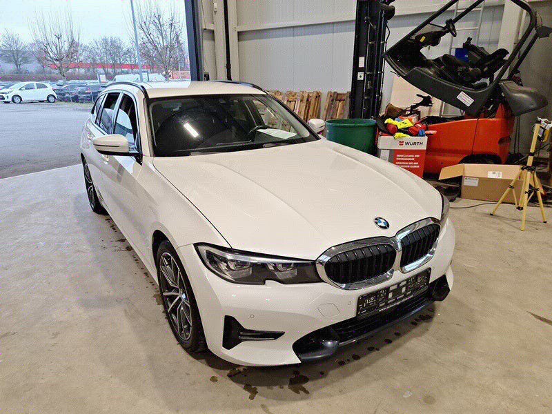 BMW 3 Series Touring 320d Sport Line - Diesel - Automatic - 190 hp - 97.319 km Sport Line