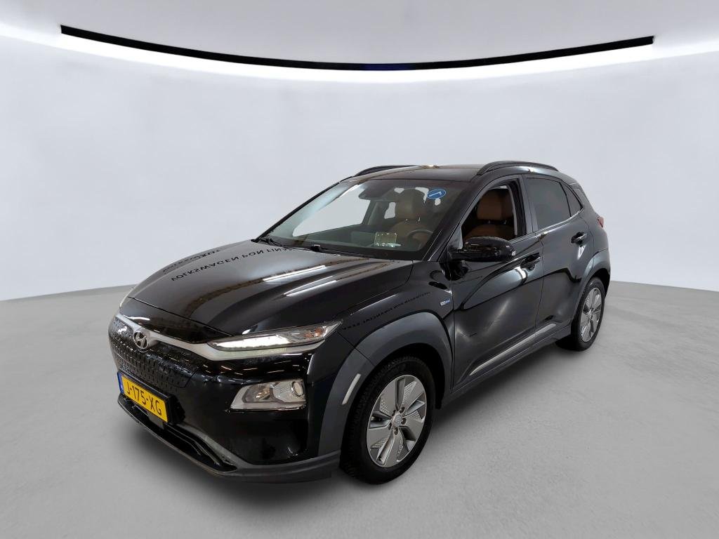 Hyundai Kona 64 kWh - Electric - Automatic - 204 hp - 77.023 km
