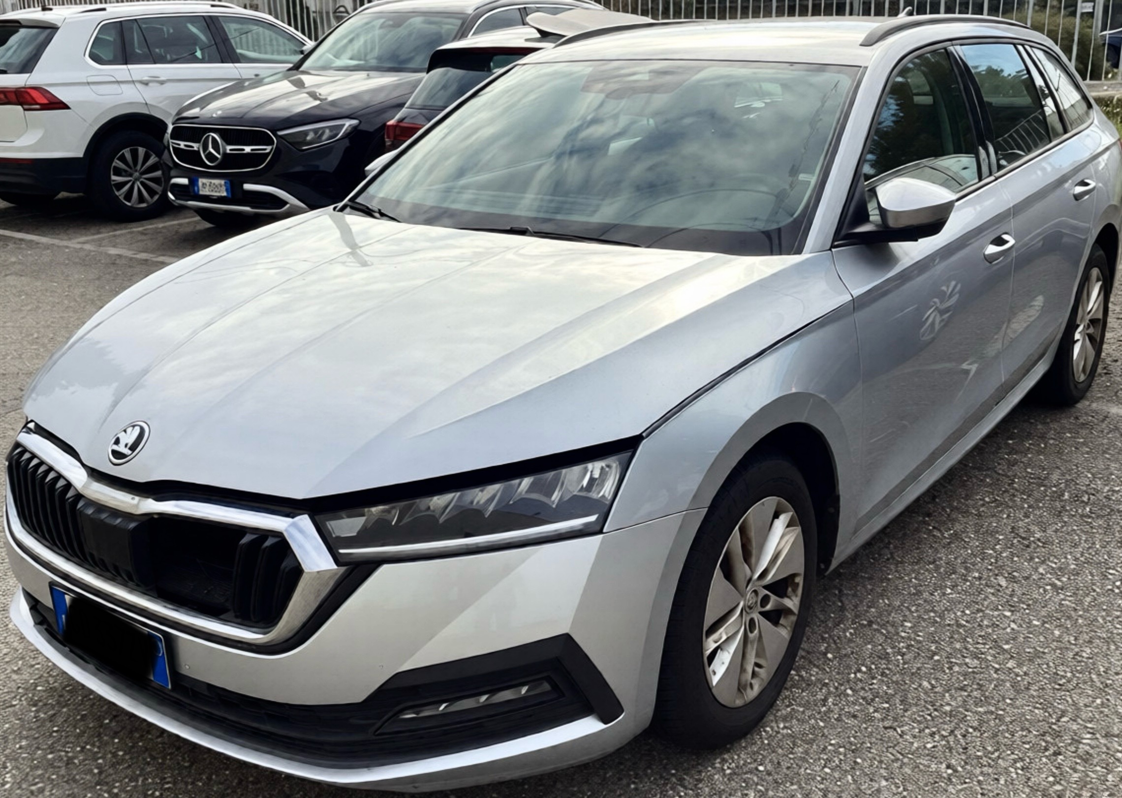 Skoda Octavia Combi 2.0 TDI Executive - Diesel - Automatic - 150 hp - 211.406 km