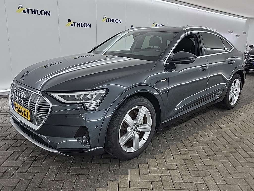 Audi E-tron 50 Business - Electric - Automatic - 313 hp - 139.943 km