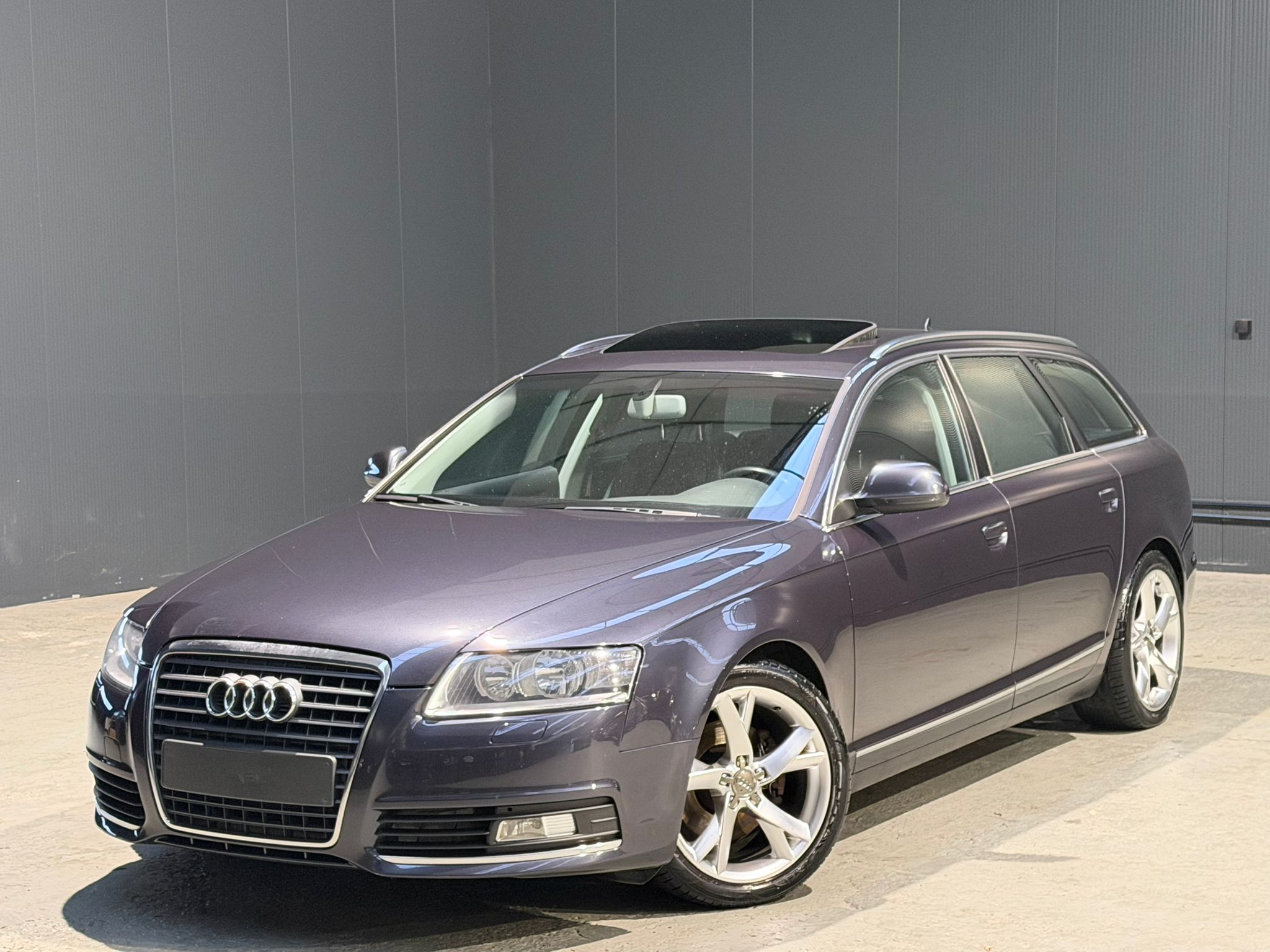 Audi A6 Avant 2.0 TDI - Diesel - Manual - 136 hp - 234.589 km