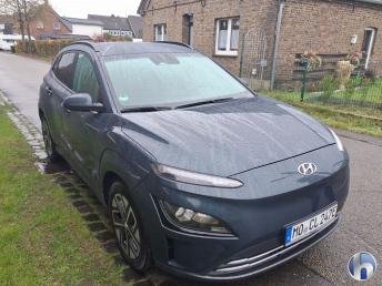 Hyundai e-Kona Edition 30 - Electric - Automatic - 136 hp - 50.175 km Edition 30