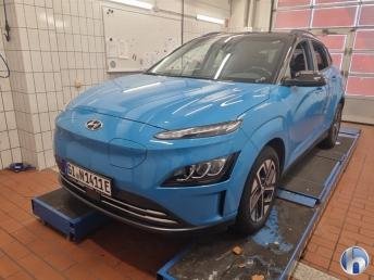 Hyundai Kona Trend - Electric - Automatic - 136 hp - 38.599 km
