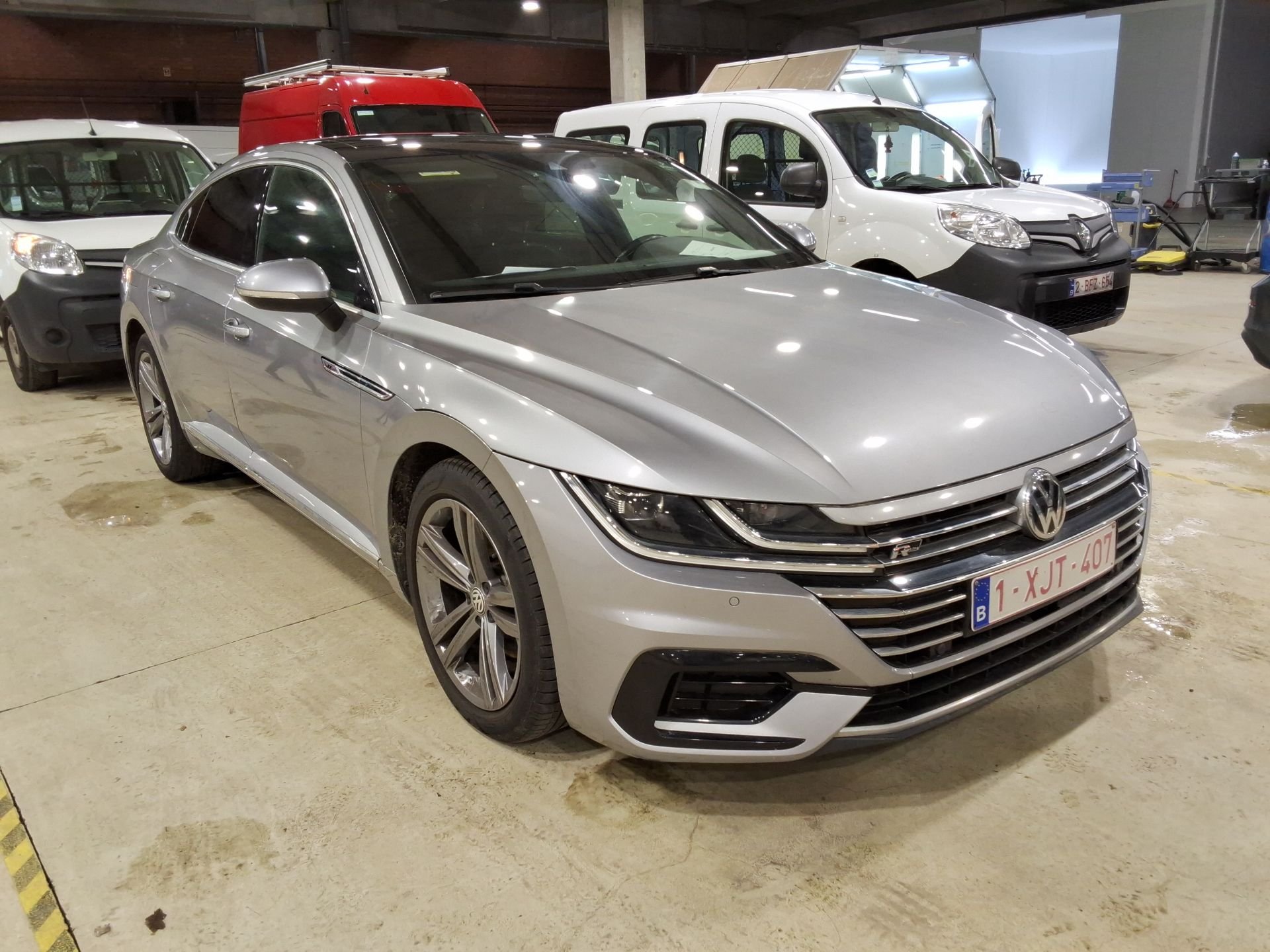 Volkswagen Arteon 2.0 TDI R-Line - 150 hp - 172.905 km R-Line