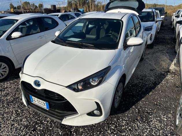 Toyota Yaris 1.5 Active - Hybrid - Automatic - 116 hp - 132.185 km