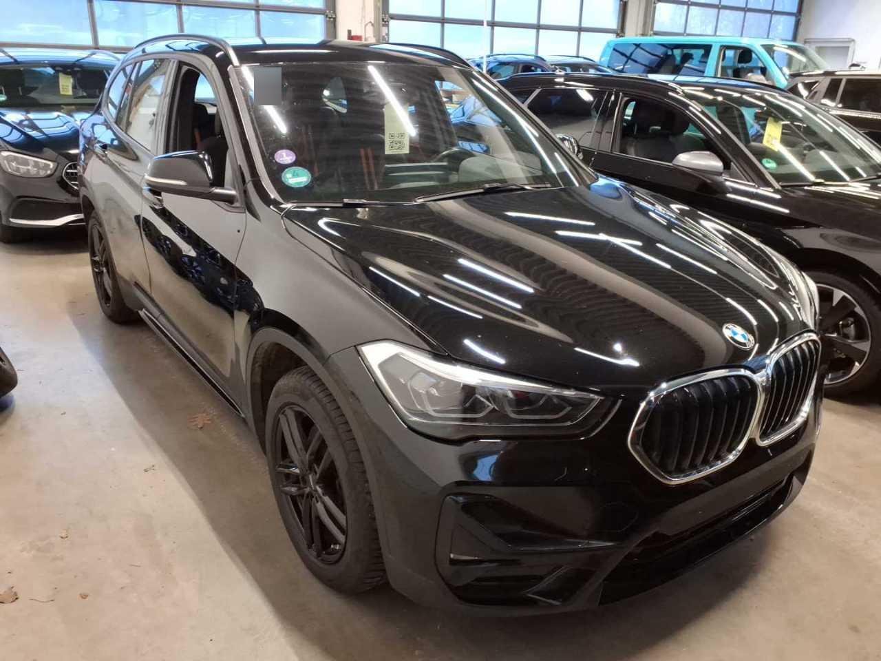 BMW X1 25e Sport Line - xDrive - Hybrid - Automatic - 125 hp - 88.471 km Sport Line