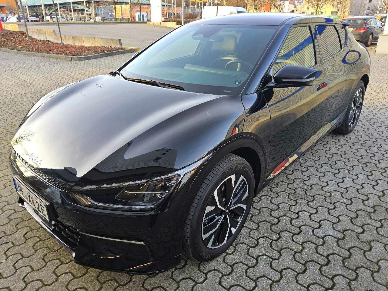 Kia EV6 GT Line - Electric - Automatic - 170 hp - 24.347 km GT Line