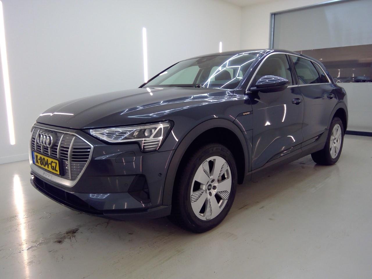 Audi E-tron 55 - Electric - Automatic - 408 hp - 130.995 km