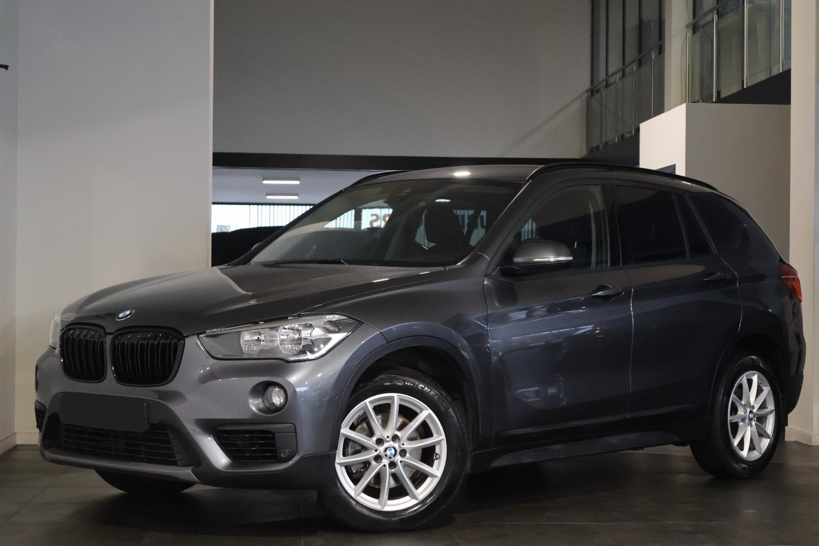 BMW X1 18i - Petrol - Automatic - 135 hp - 72.484 km