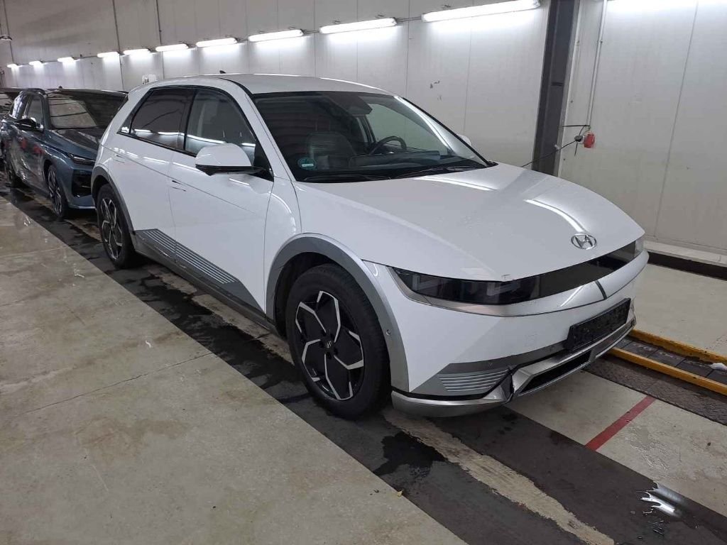 Hyundai Ioniq 5 72,6 kWh Uniq - Electric - Automatic - 217 hp - 66.871 km Uniq
