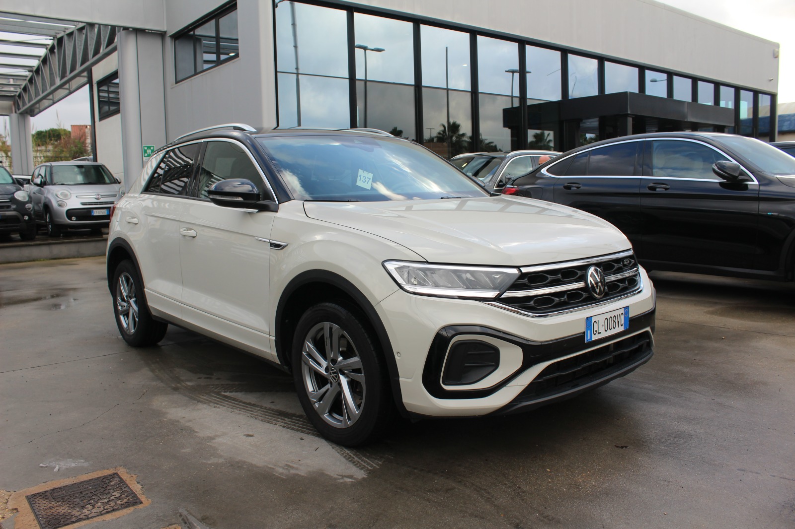 Volkswagen T-ROC 2.0 TDI R-Line - Diesel - Automatic - 150 hp - 67.553 km R-Line