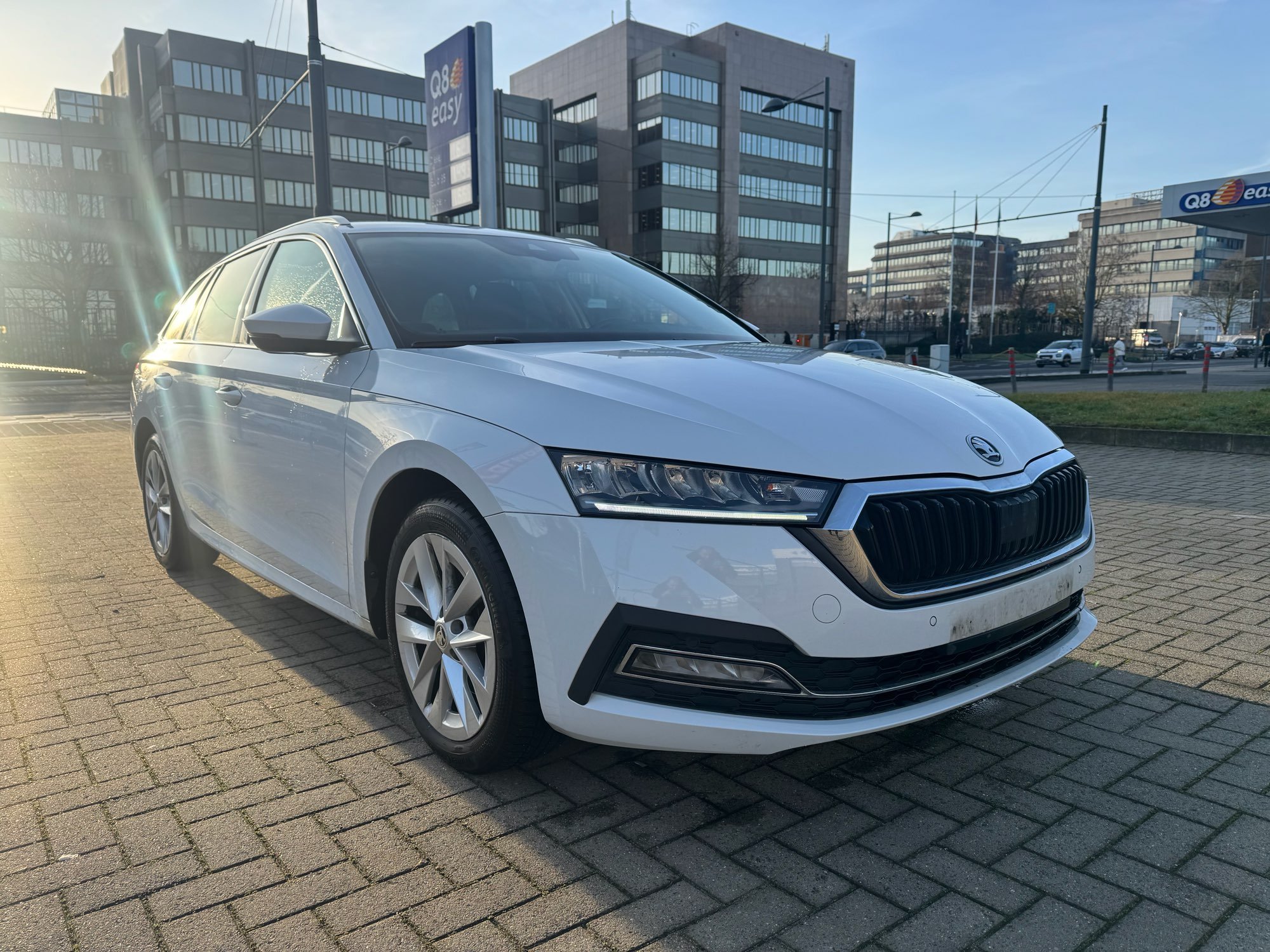 Skoda Octavia Combi 2.0 TDI Business Plus - AWD - Diesel - Automatic - 149 hp - 141.764 km Business Plus