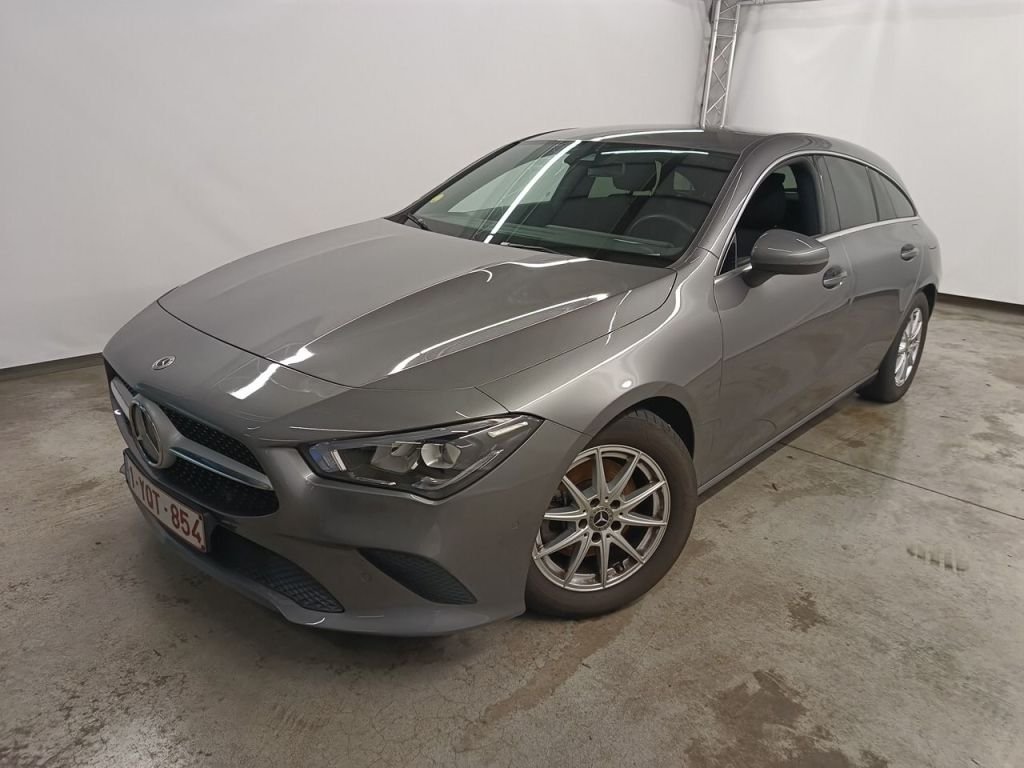 Mercedes-Benz CLA 180 Business Solution - 116 hp - 122.018 km