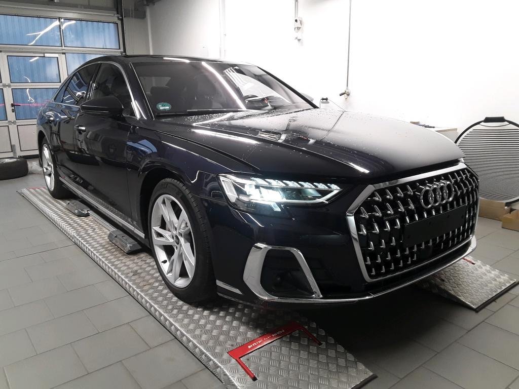 Audi A8 55 TFSI - Quattro - Petrol - Automatic - 340 hp - 69.830 km 