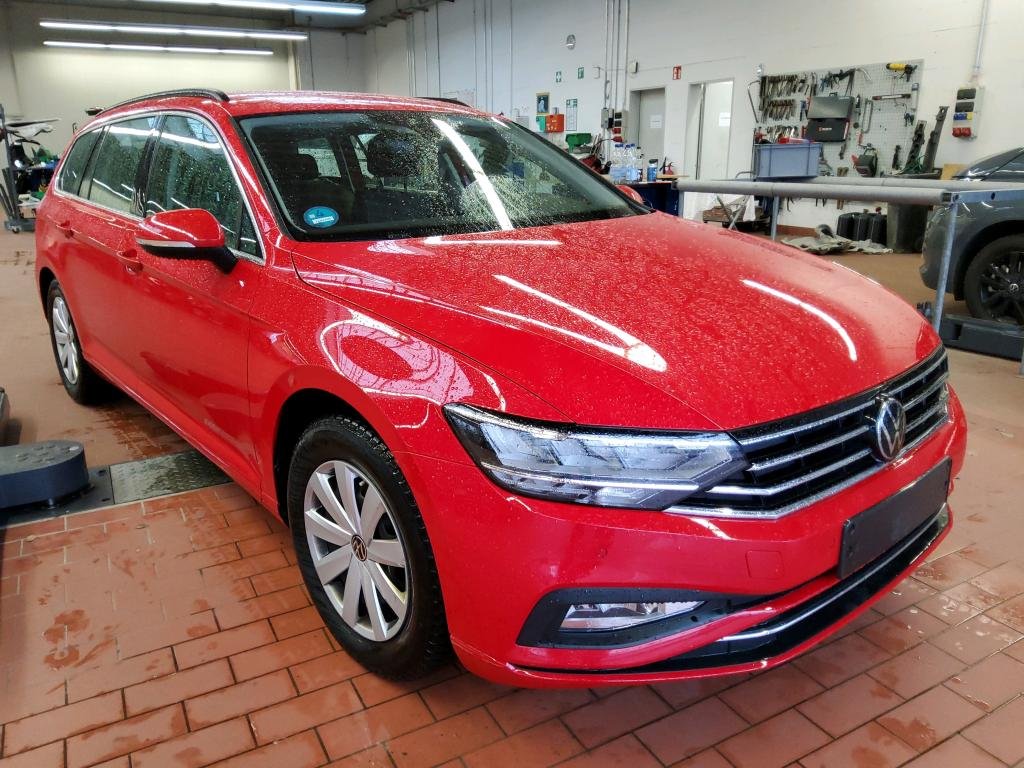Volkswagen Passat Variant 2.0 TDI Business - Diesel - Automatic - 122 hp - 89.389 km Business
