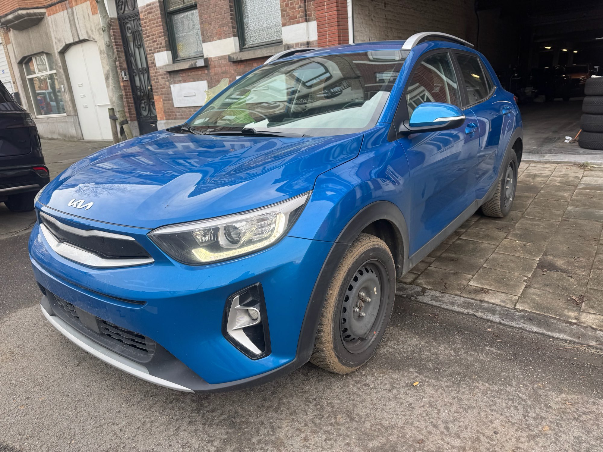 Kia Stonic 1.0 T-GDI - Petrol - Automatic - 99 hp - 75.701 km