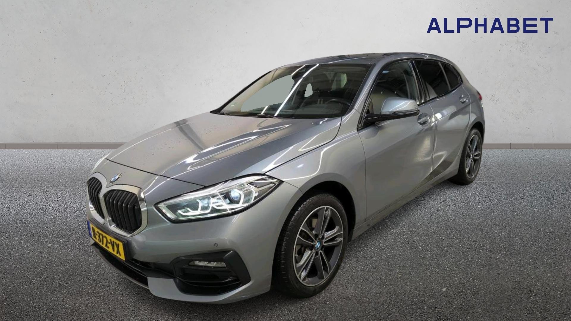 BMW 1 Series 118i Business - Petrol - Automatic - 136 hp - 142.460 km