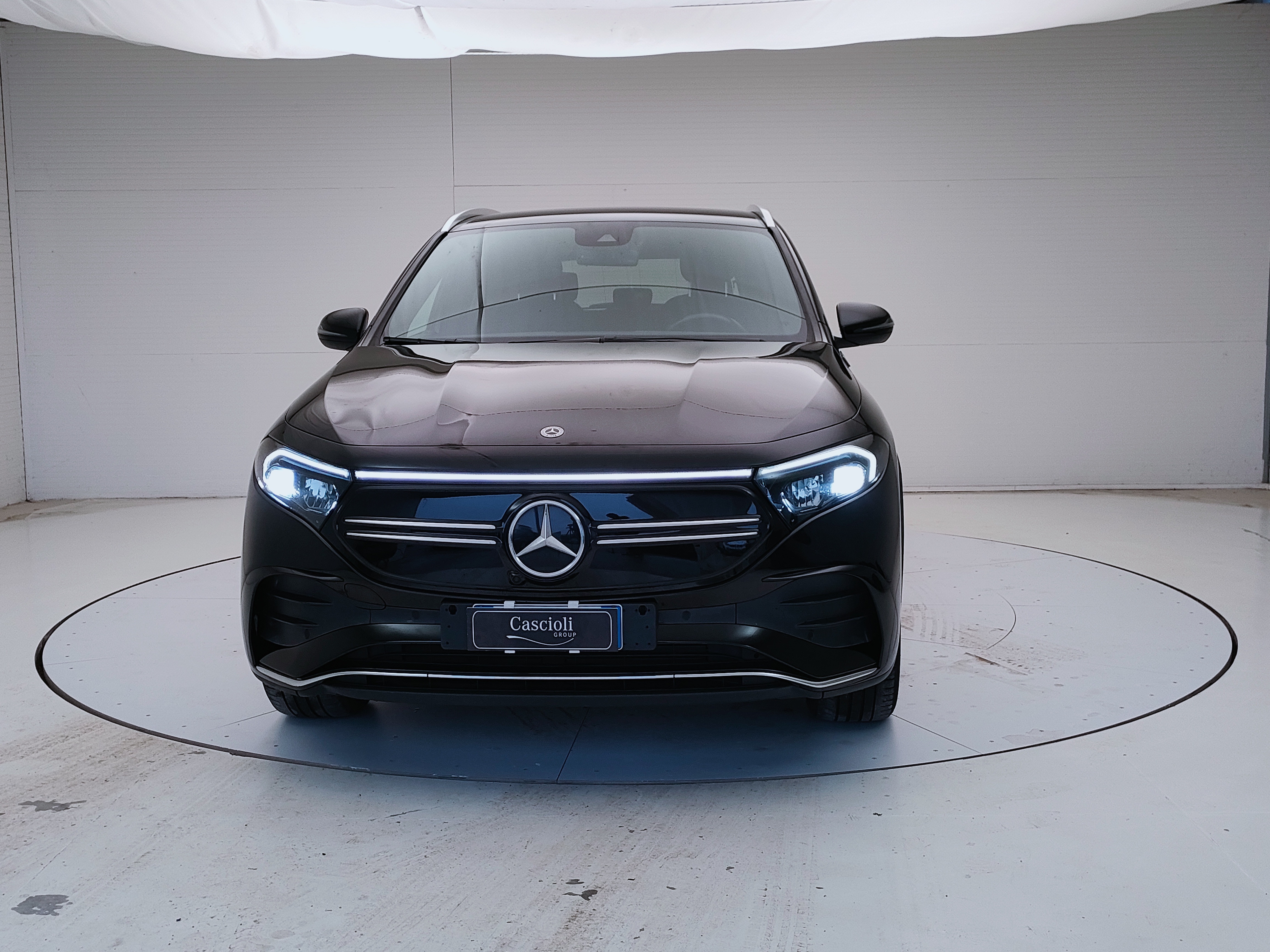 Mercedes-Benz EQA 250 - Electric - Automatic - 190 hp - 91.838 km