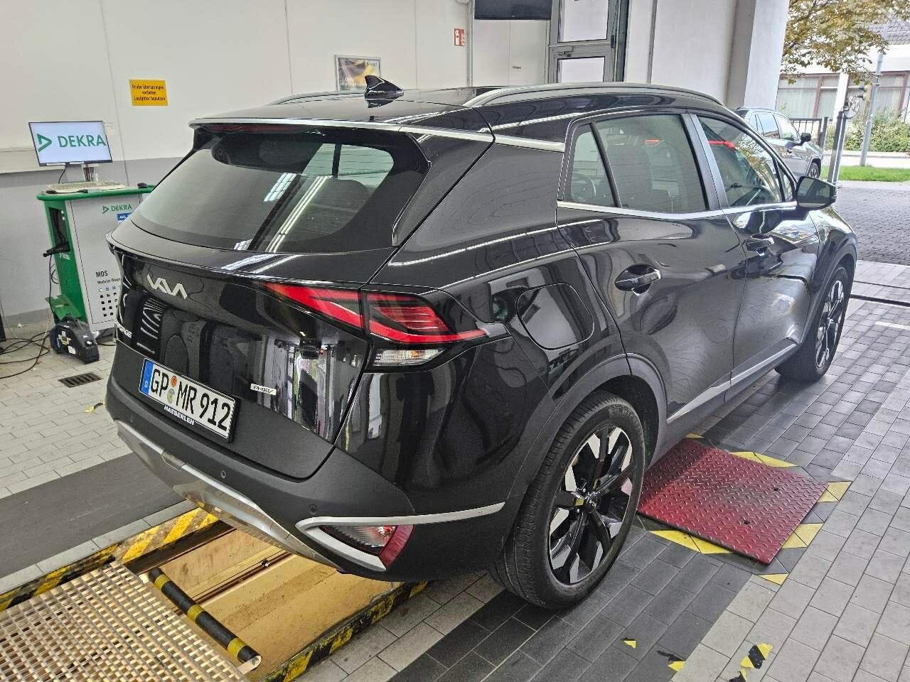 Kia Sportage 1.6 GDI Vision - Hybrid - Automatic - 265 hp - 36.696 km