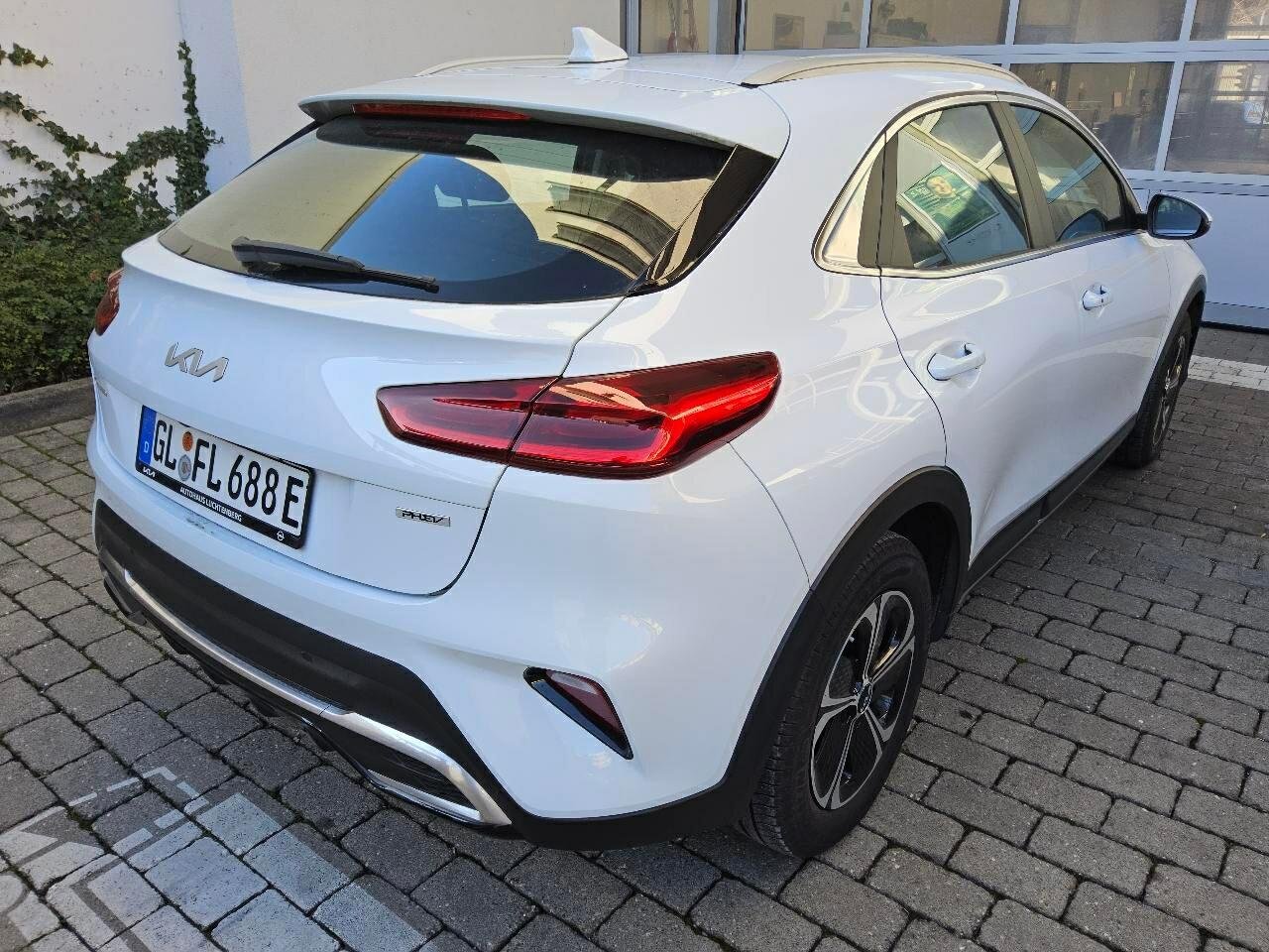 Kia Ceed 1.6 GDI Vision - Hybrid - Automatic - 141 hp - 9.862 km