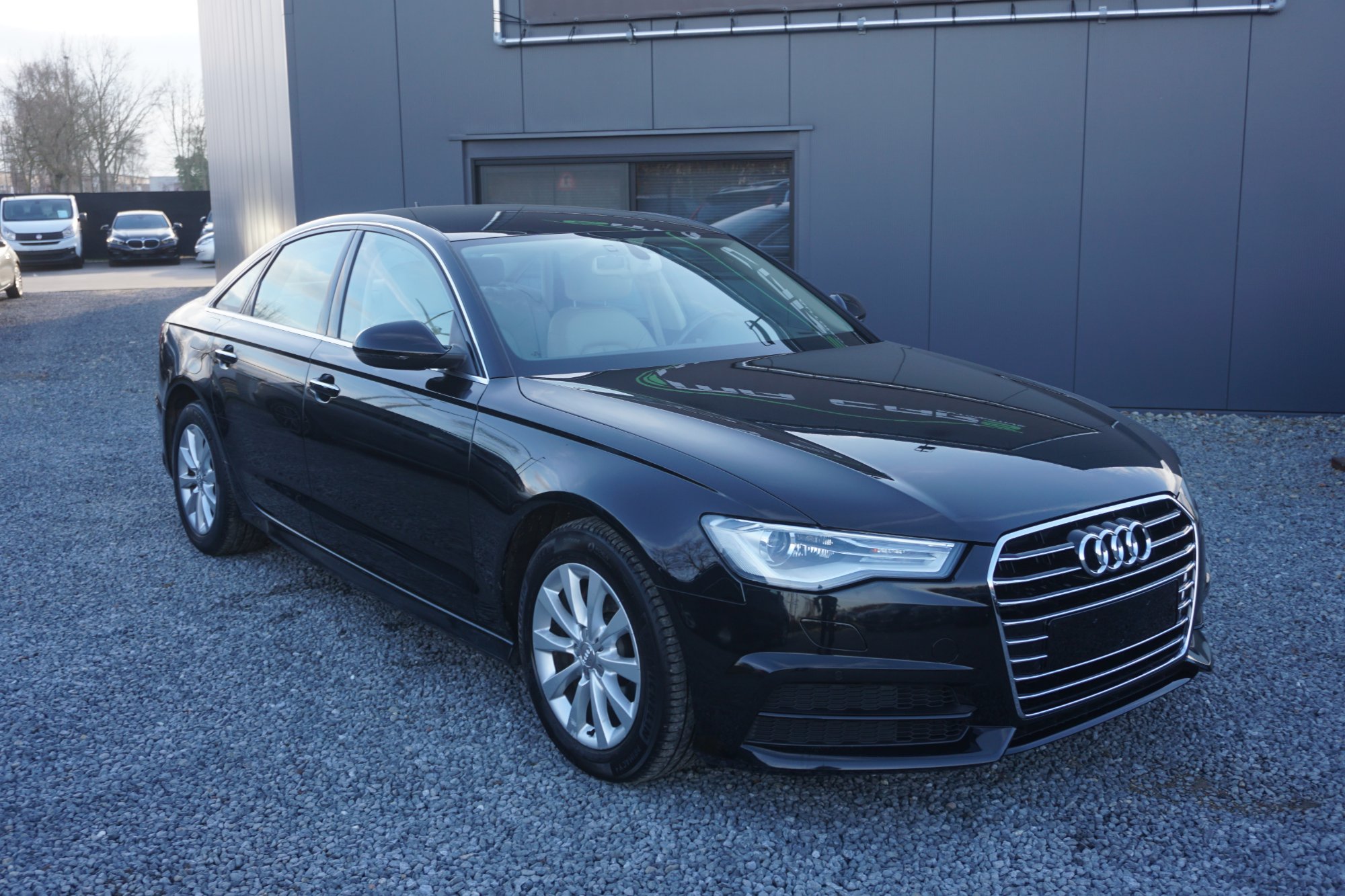 Audi A6 1.8 TFSI - Petrol - Automatic - 190 hp - 84.411 km 