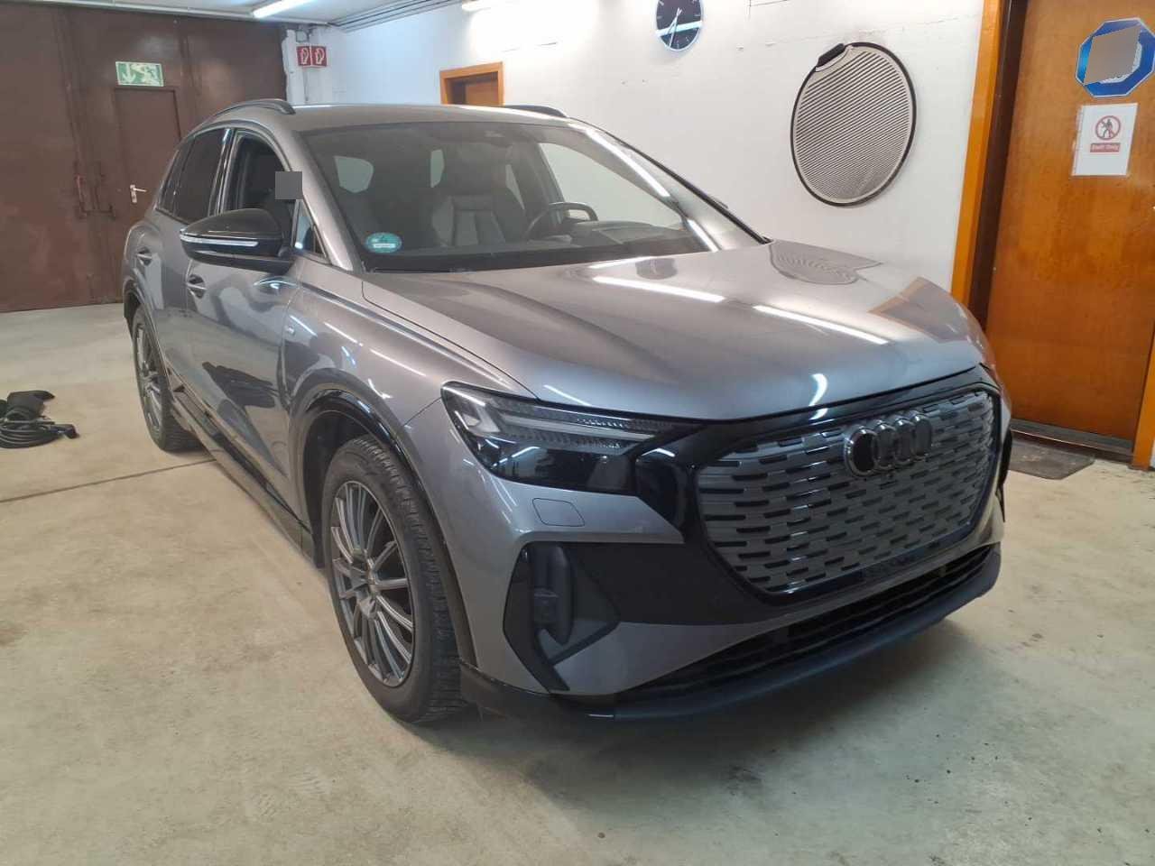 Audi Q4 E-tron 40 - Electric - Automatic - 204 hp - 47.284 km 