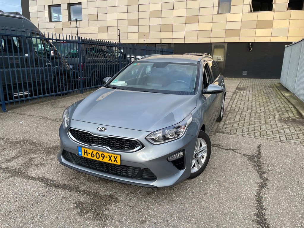 Kia Ceed SW 1.0 T-GDI DynamicLine - Petrol - Manual - 120 hp - 119.923 km