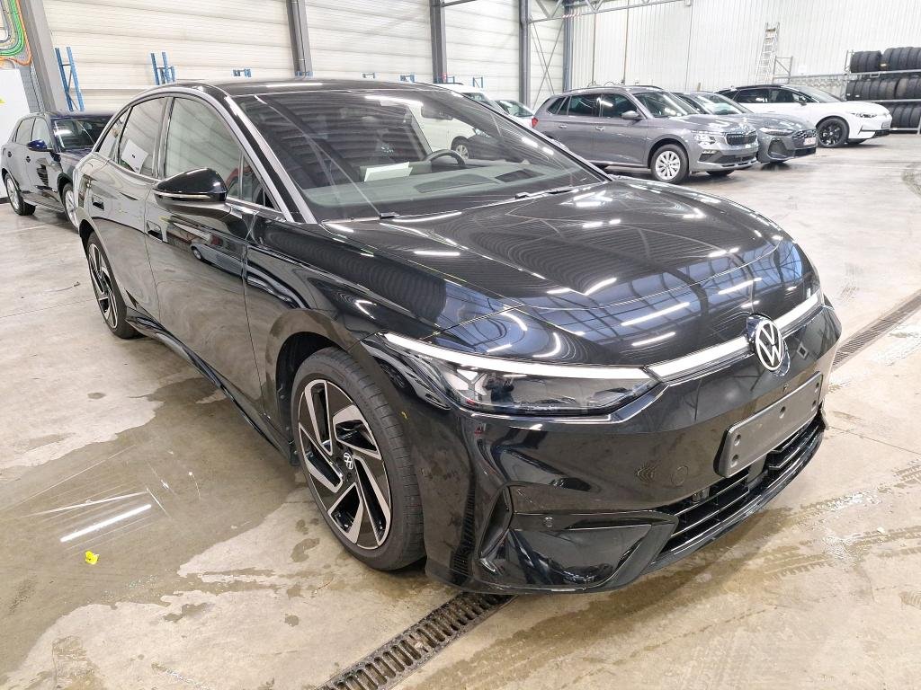Volkswagen ID.7 77 kWh Pro Business Premium - Electric - Automatic - 286 hp - 26.274 km Pro Business Premium