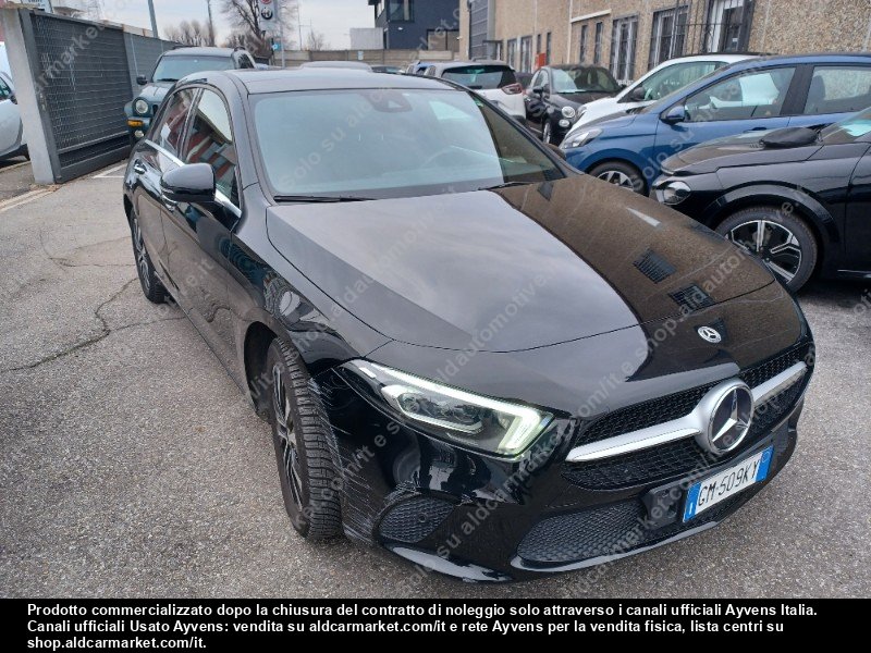 Mercedes-Benz A 250e - Hybrid - Automatic - 160 hp - 86.743 km 