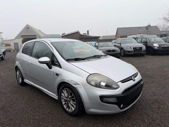 Fiat Punto 1.3 MultiJet Racing - Diesel - Manual - 84 hp - 140.619 km Racing