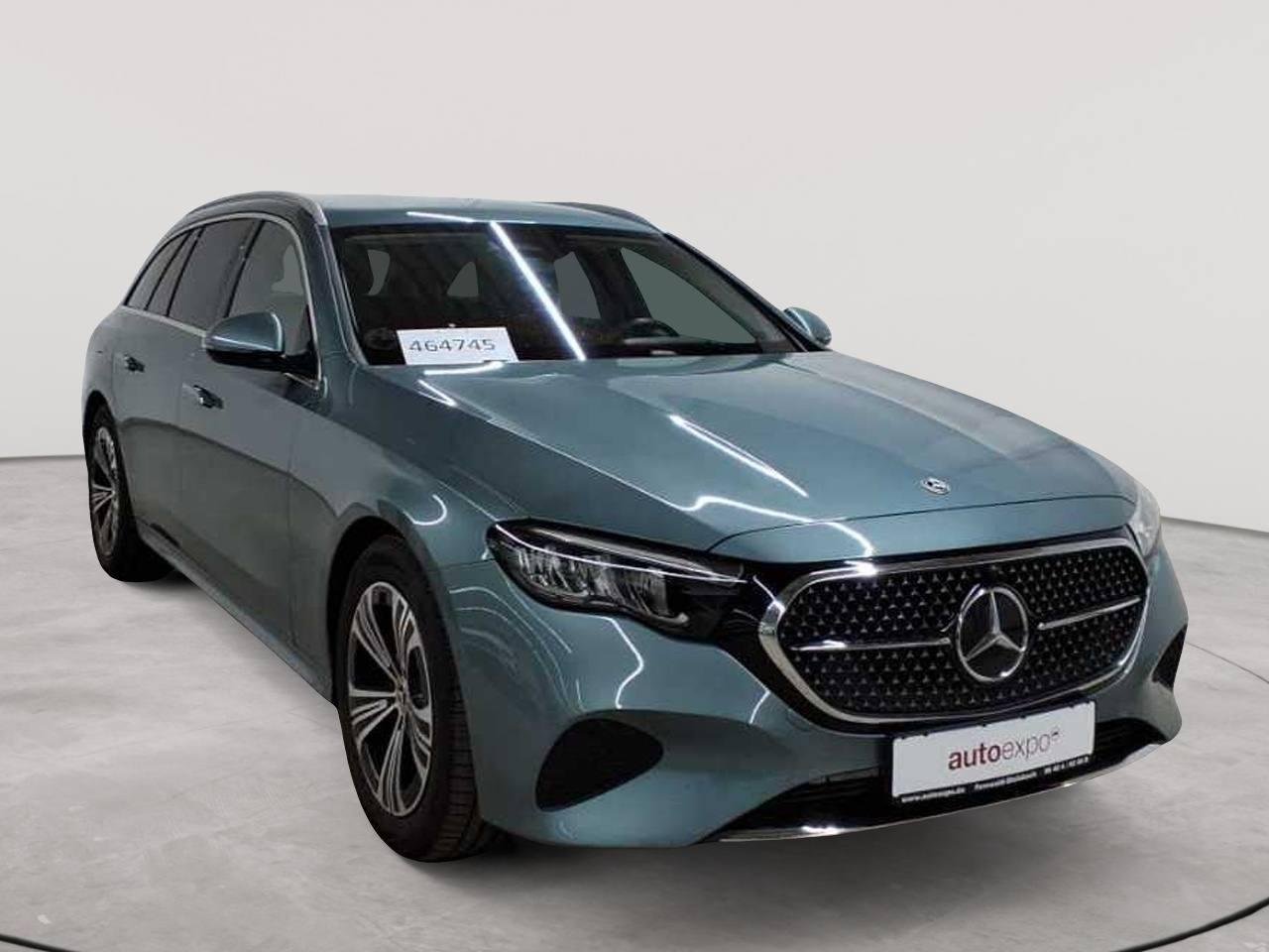 Mercedes-Benz E Break 200 - Petrol - Automatic - 204 hp - 38.798 km 