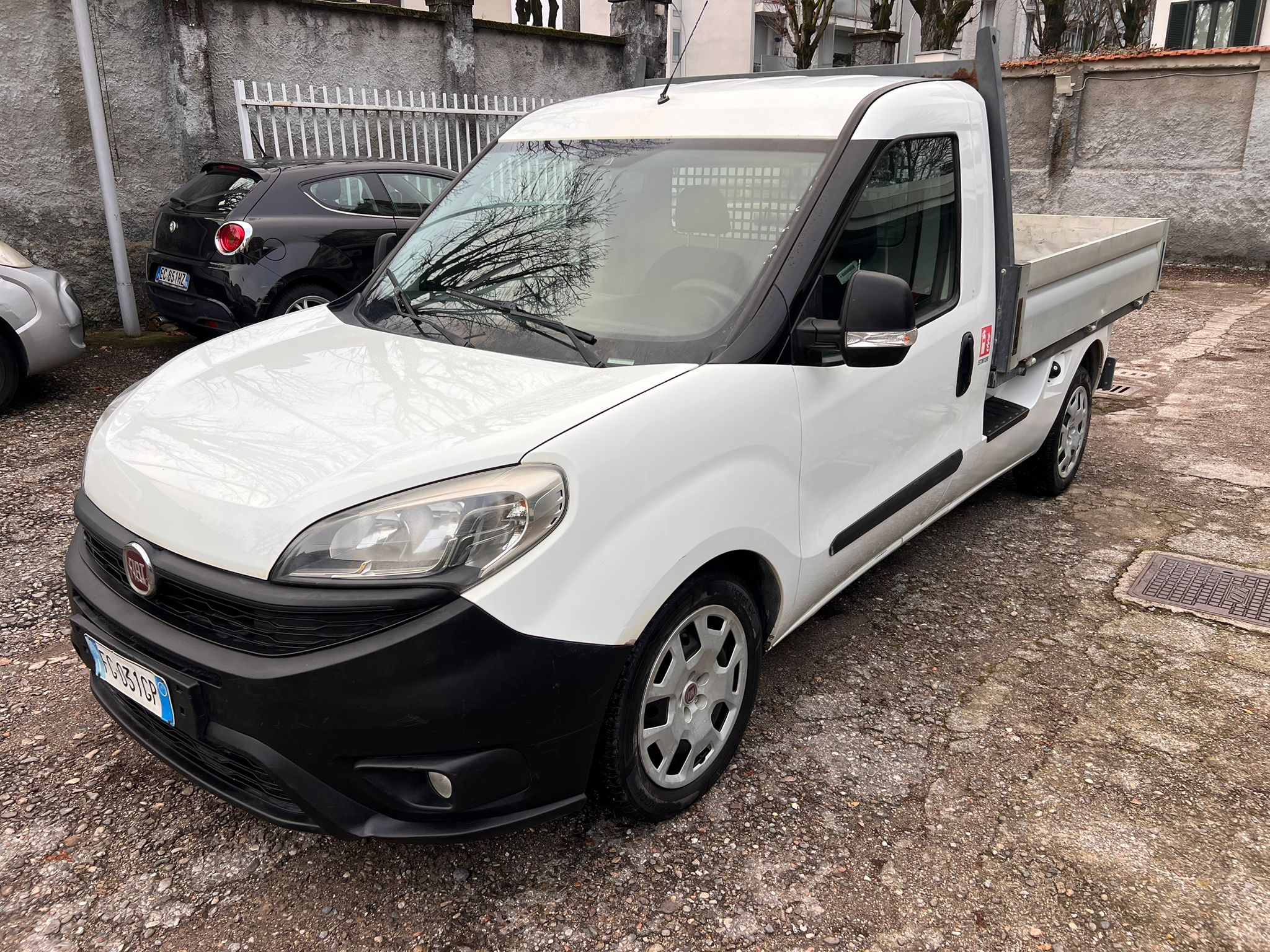 Fiat Doblo Cargo 1.6 MultiJet - Diesel - Manual - 105 hp - 121.000 km 