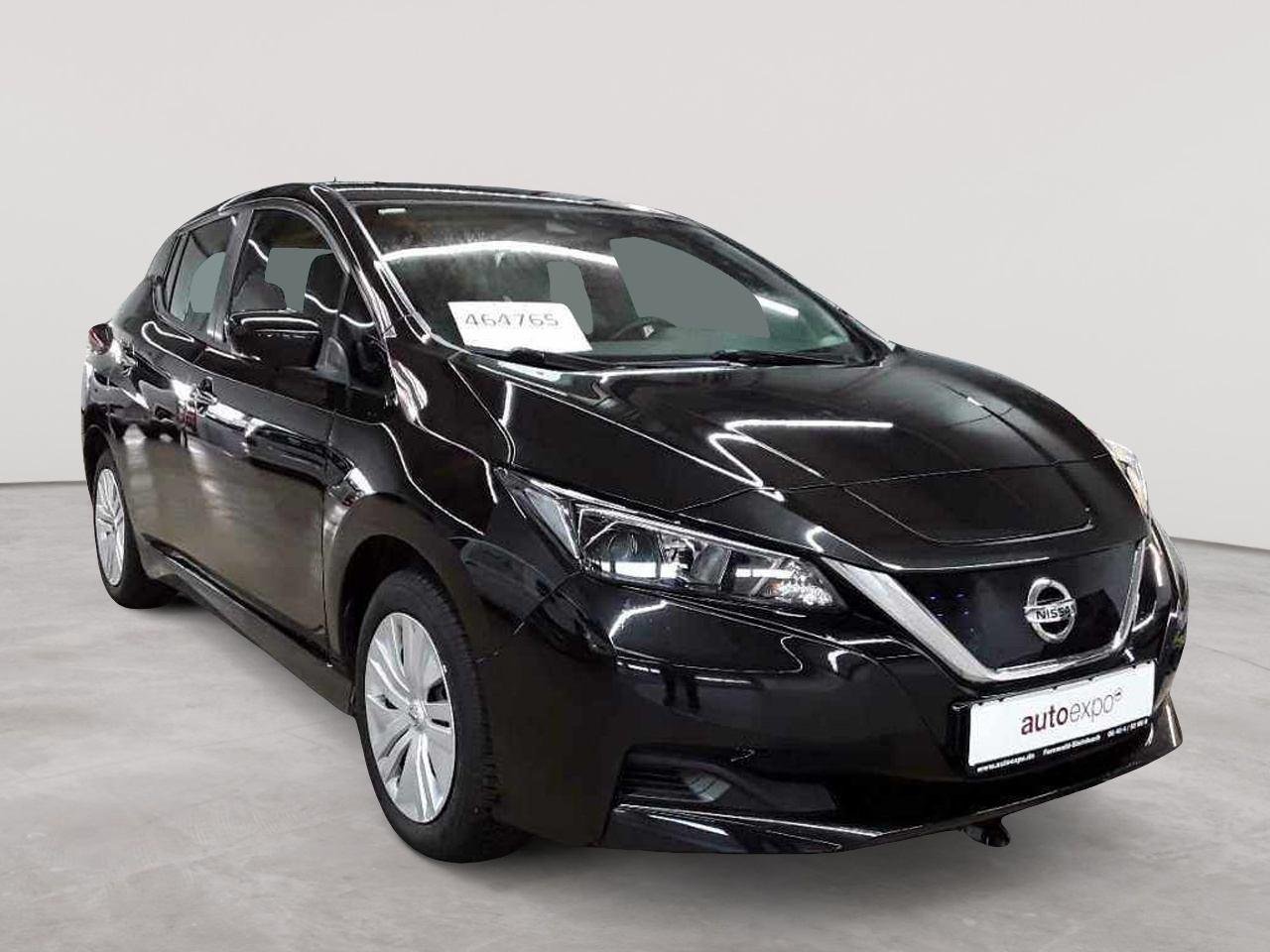 Nissan Leaf 40 kWh - Electric - 150 hp - 44.768 km 