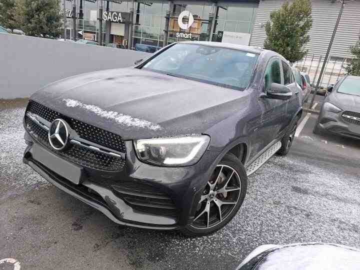 Mercedes-Benz GLC Coupé 300de AMG Line - 4-Matic - Hybrid - Automatic - 305 hp - 96.229 km AMG Line