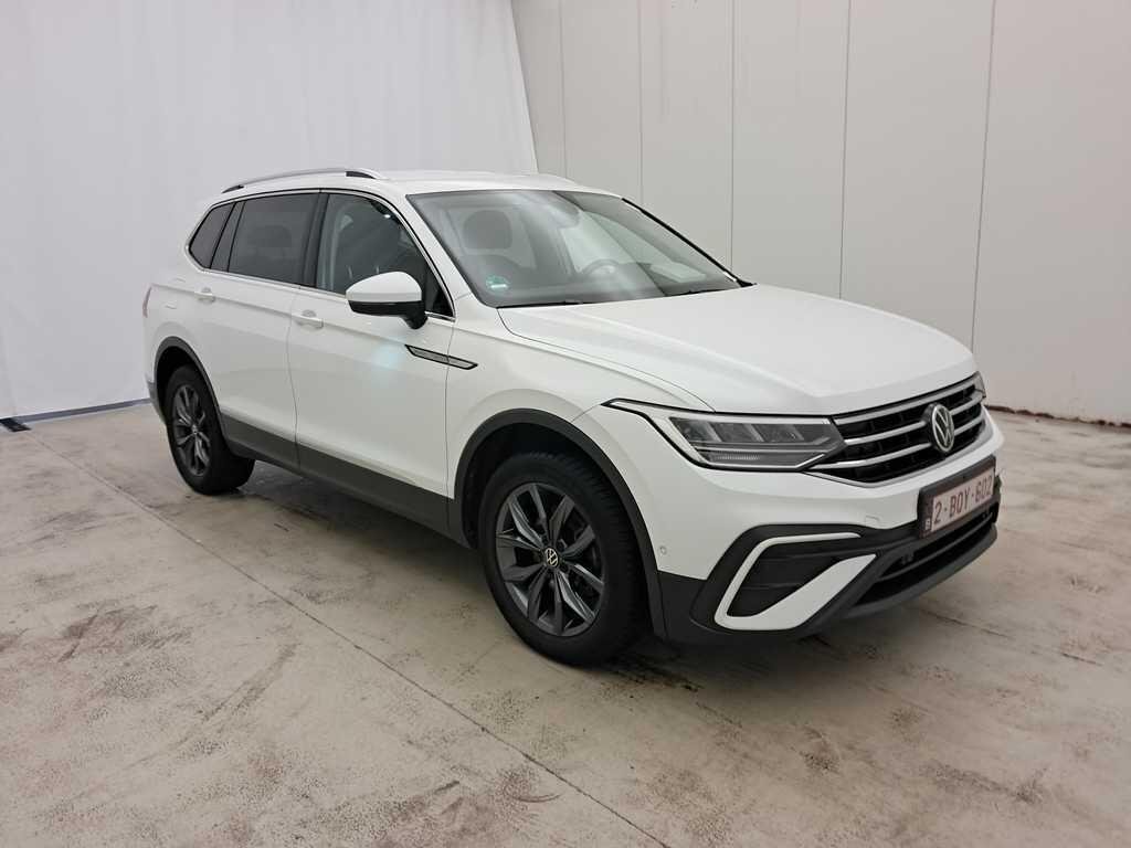 Volkswagen Tiguan 1.5 TSI Life - Petrol - Automatic - 150 hp - 161.780 km Life