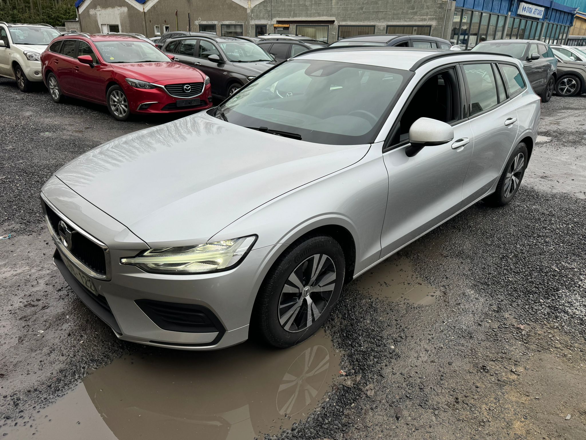 Volvo V60 D3 Momentum - Diesel - Manual - 150 hp - 171.870 km