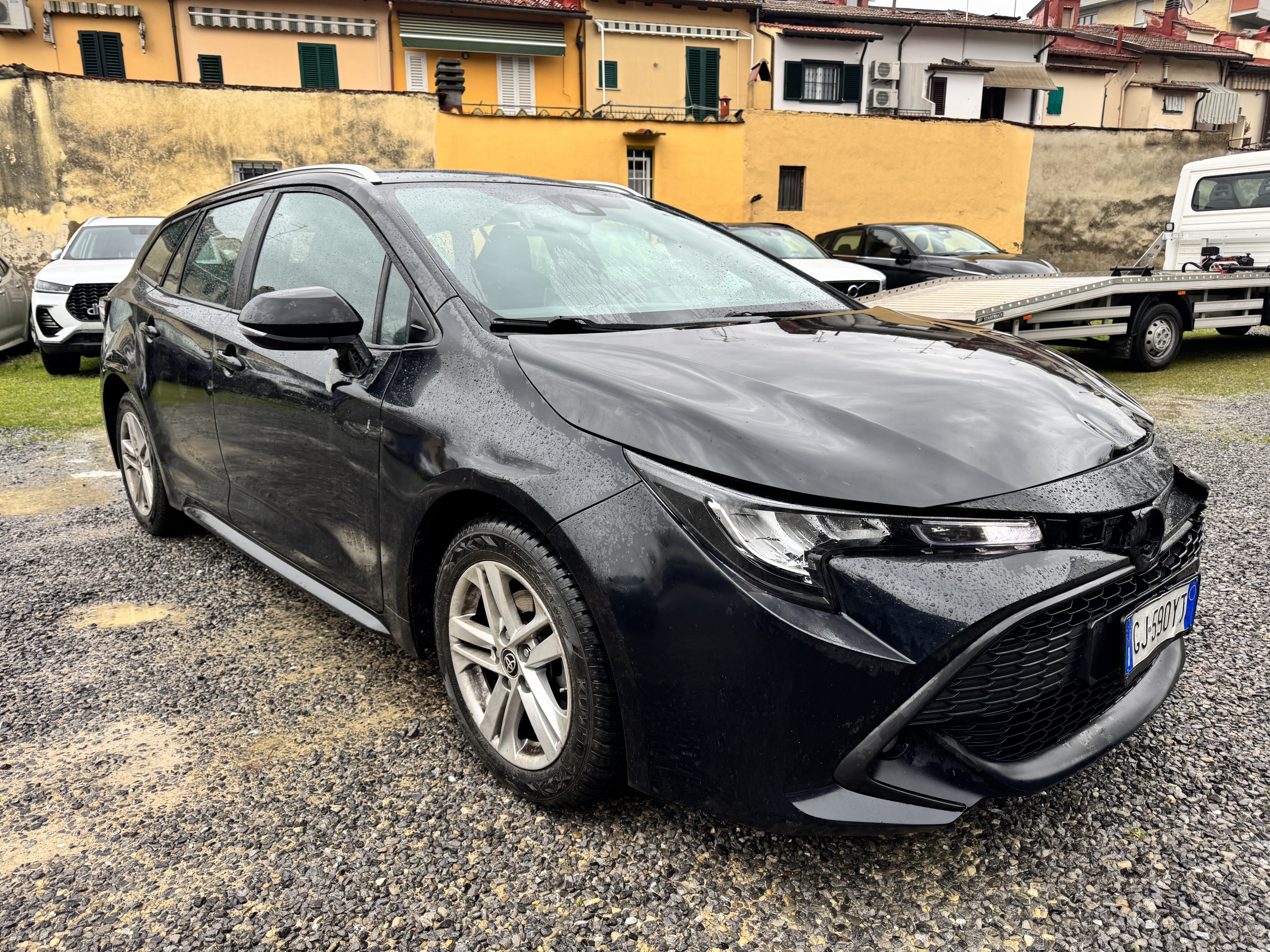 Toyota Corolla Touring Sports 1.8 Business - Hybrid - Automatic - 122 hp - 123.958 km Business