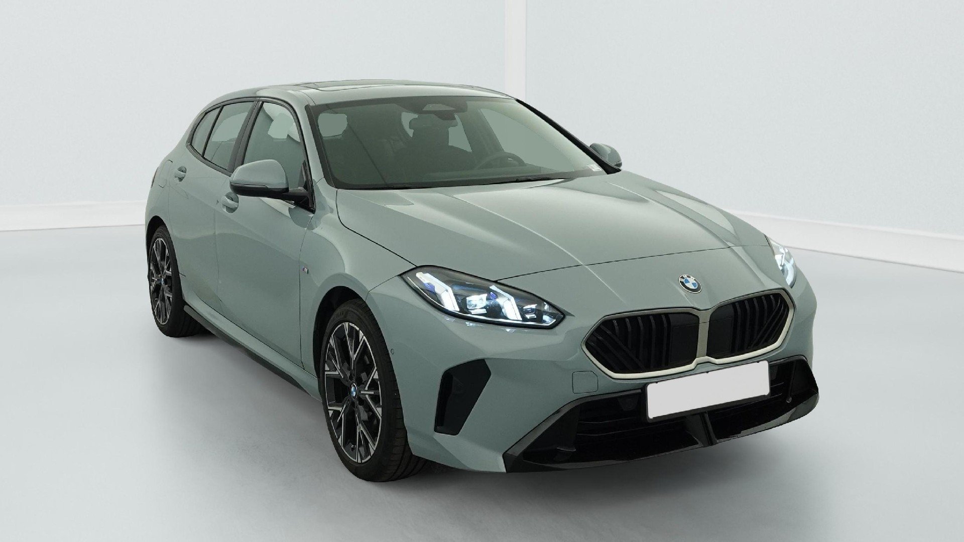 2025 BMW 1 Series   