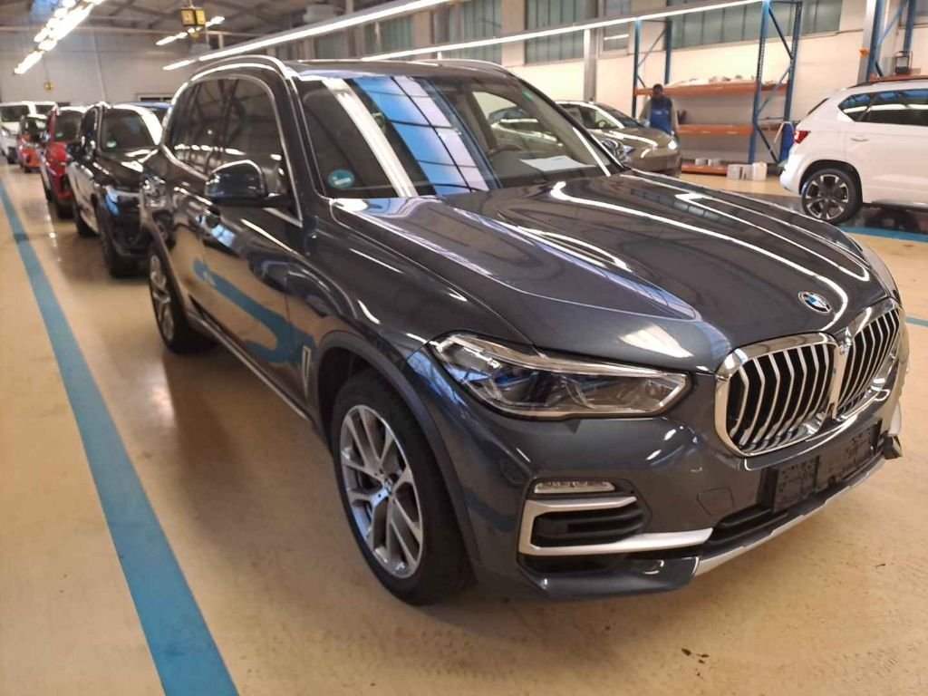 BMW X5 30d X Line - xDrive - Diesel - Automatic - 261 hp - 141.438 km X Line