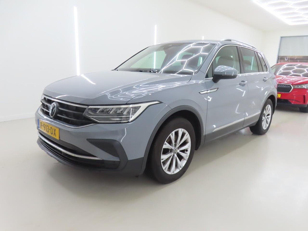 Volkswagen Tiguan 1.5 TSI Life Business - Petrol - Manual - 131 hp - 140.483 km