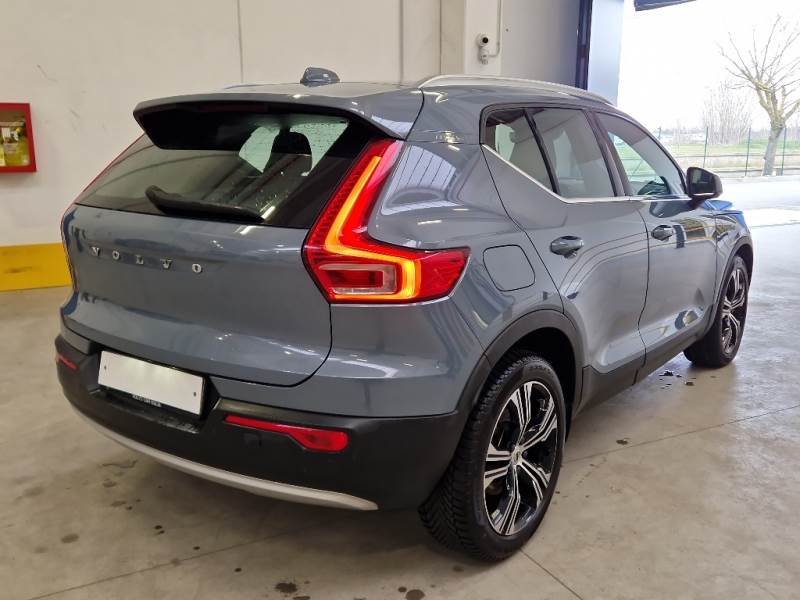 XC40