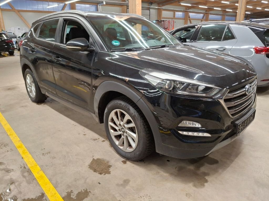 Hyundai Tucson Style - AWD - Petrol - Automatic - 174 hp - 87.847 km Style