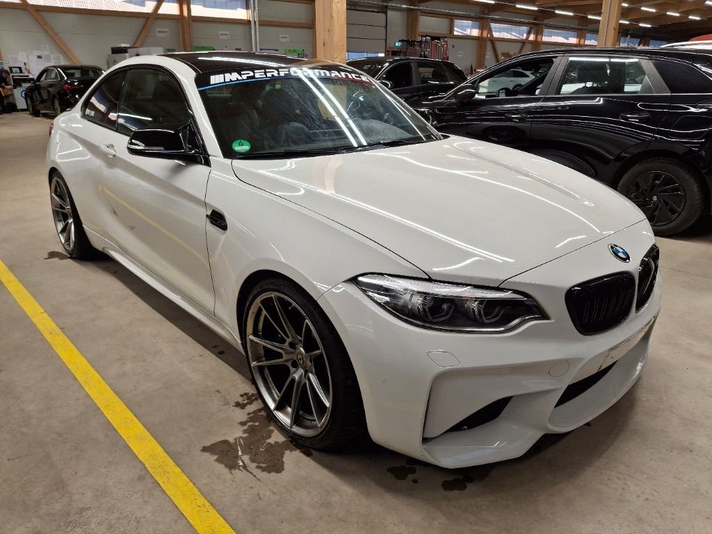 BMW 2 Series M2 3.0 - Petrol - Automatic - 365 hp - 127.431 km 