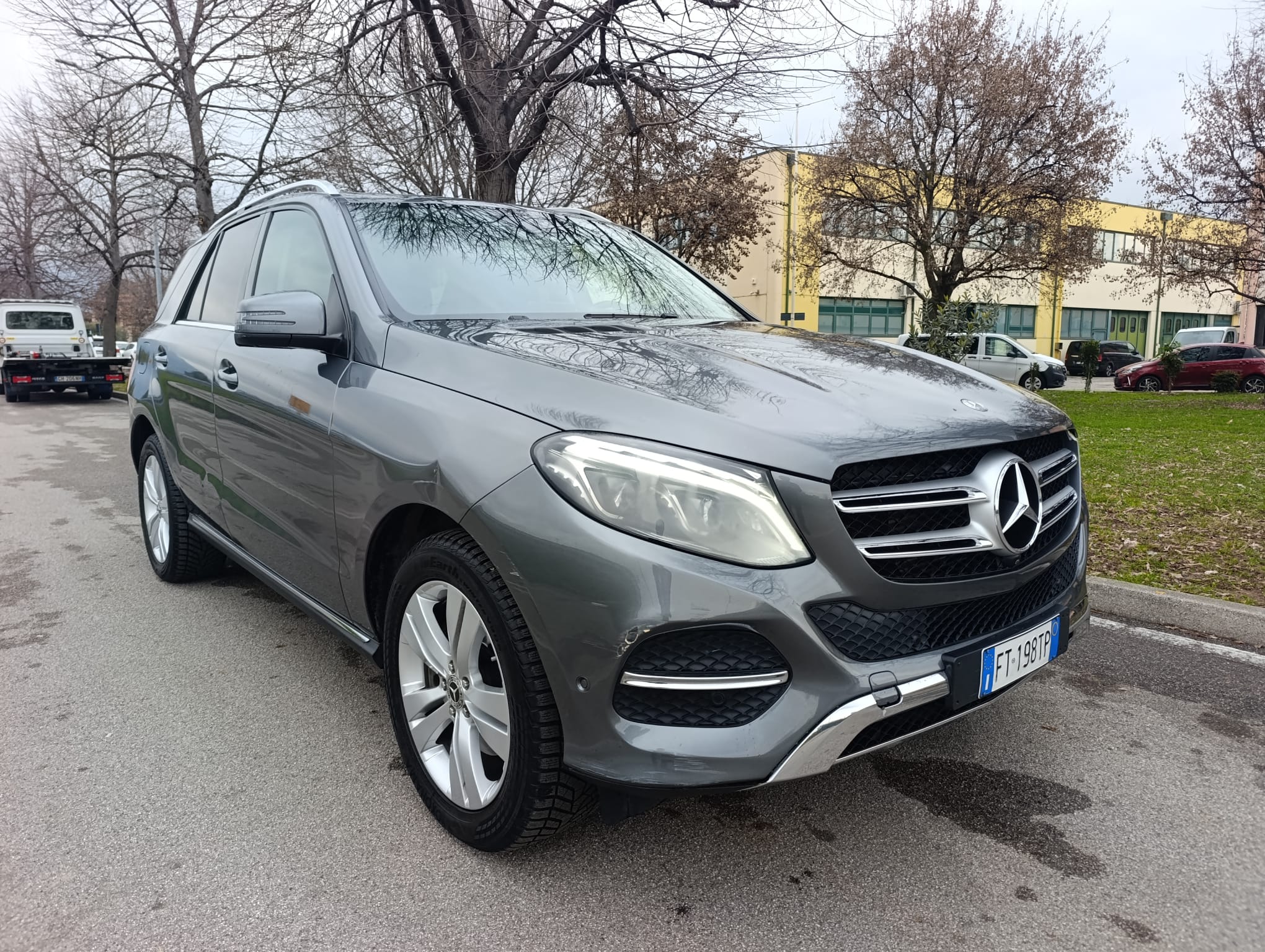 Mercedes-Benz GLE 250d Sport - 4-Matic - Diesel - Automatic - 204 hp - 298.722 km Sport