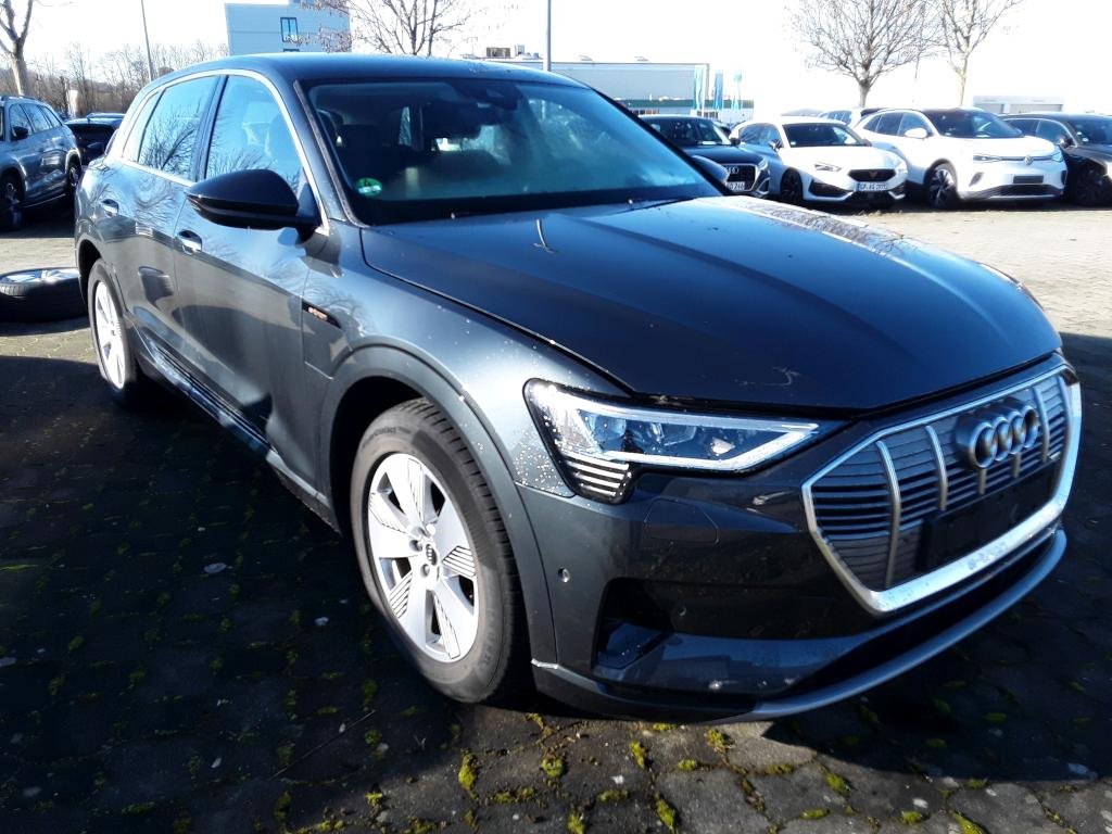 Audi E-Tron 55 Advanced - Quattro - Electric - Automatic - 408 hp - 38.168 km Advanced