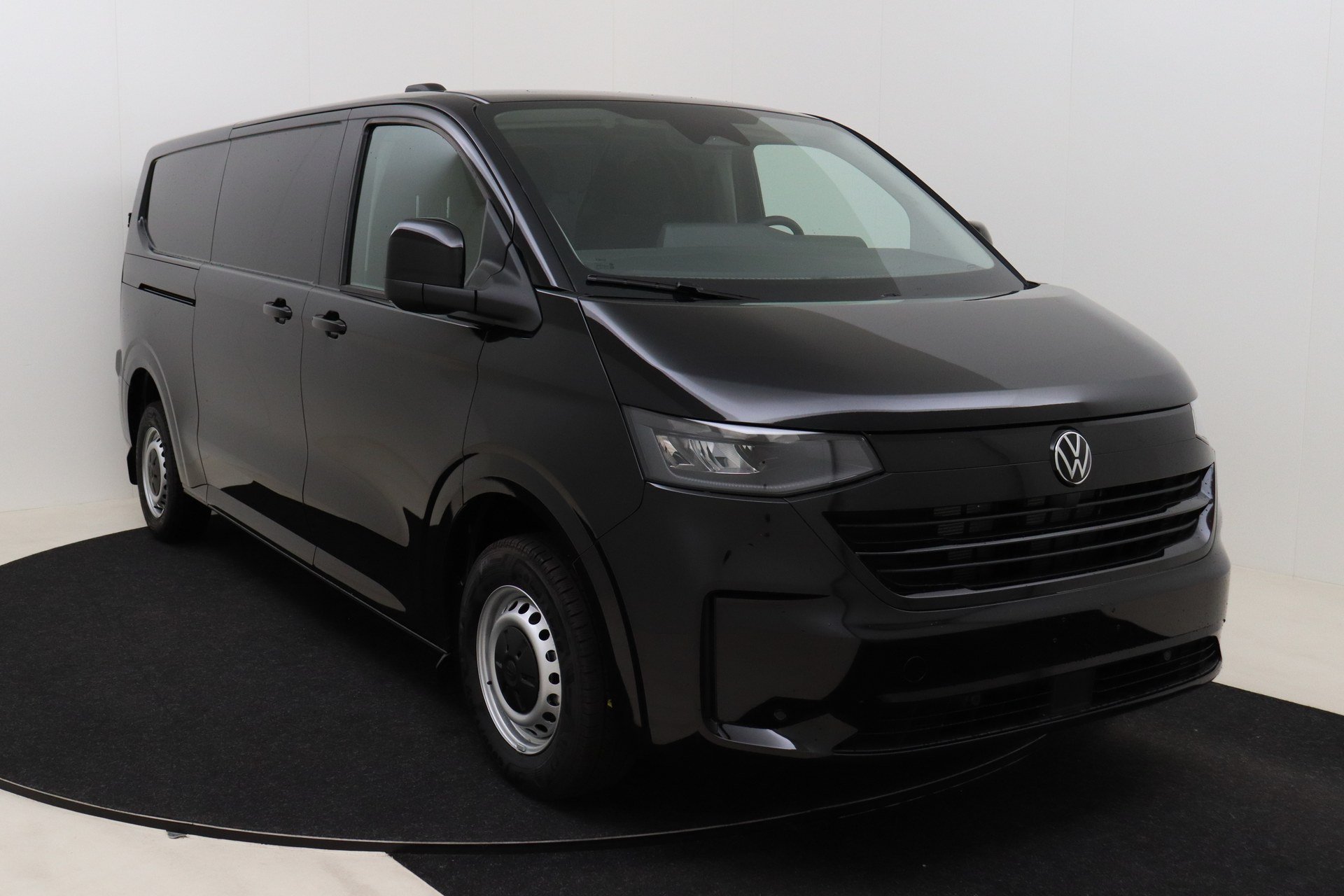 Volkswagen Transporter 2.0 TDI - Diesel - Automatic - 170 hp - 50 km 