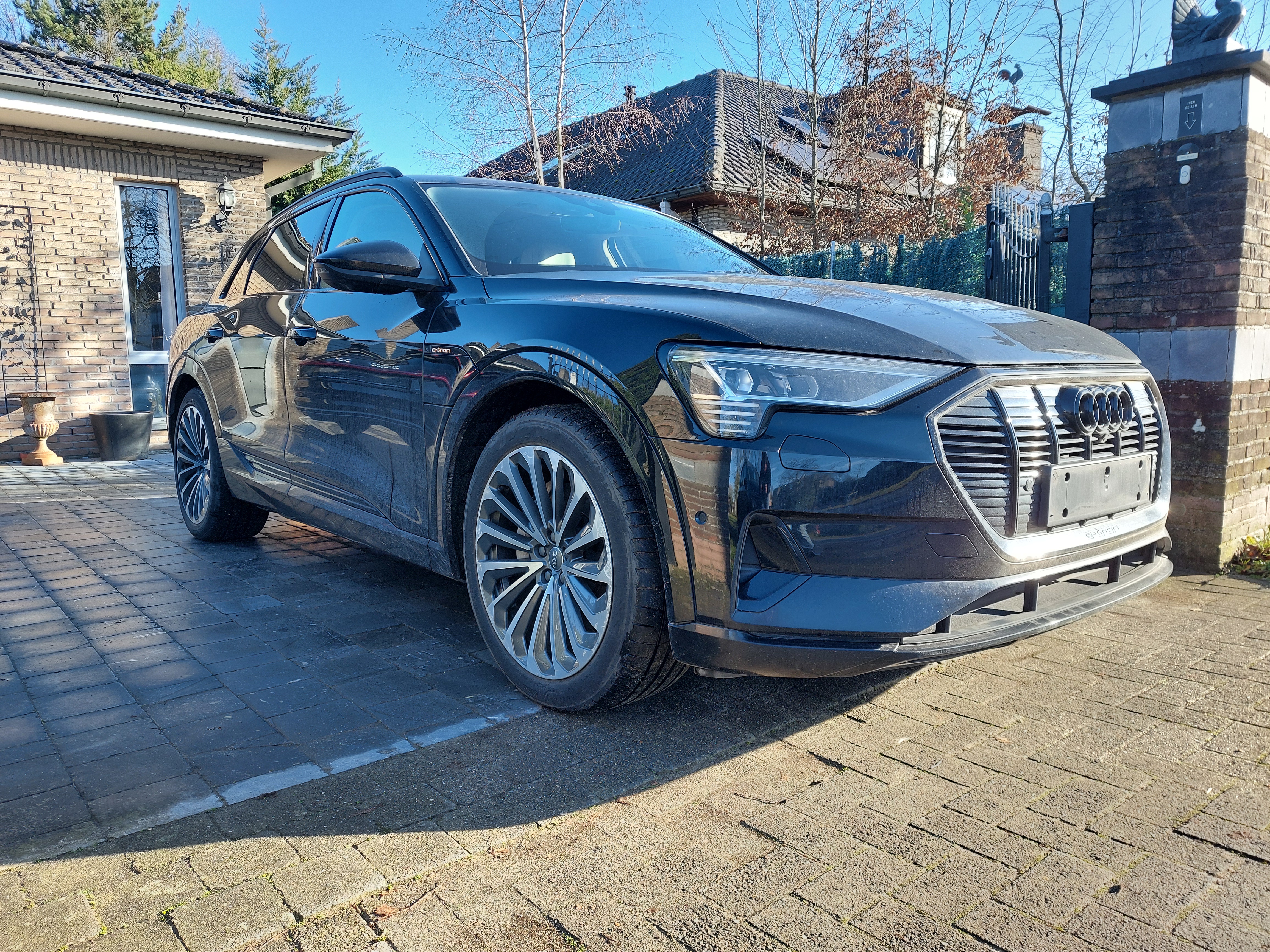 Audi E-Tron 55 Advanced - Quattro - Electric - Automatic - 408 hp - 127.894 km Advanced